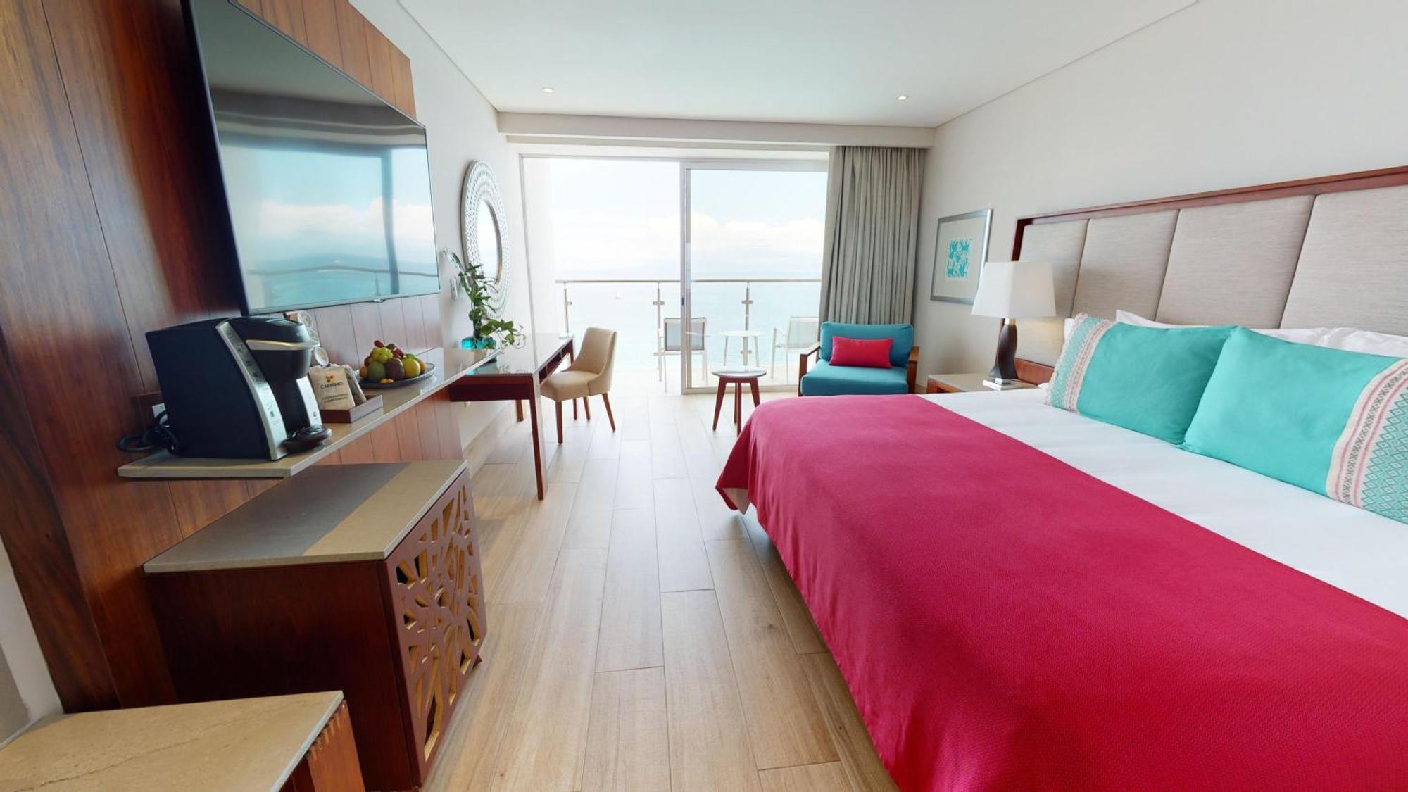 Grand Park Royal Puerto Vallarta Eksteriør bilde A room at the hotel